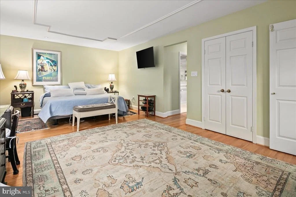 Photo of 9352 MOUNT VERNON CIRCLE