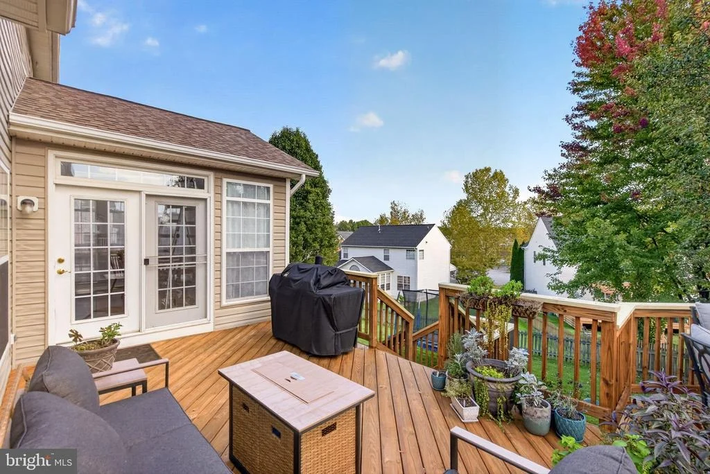 Photo of 945 DEVONSHIRE CIRCLE
