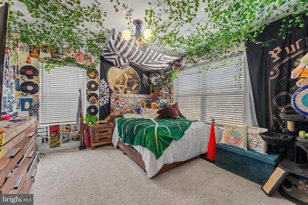 Photo of 5192 NEWPORT CIRCLE