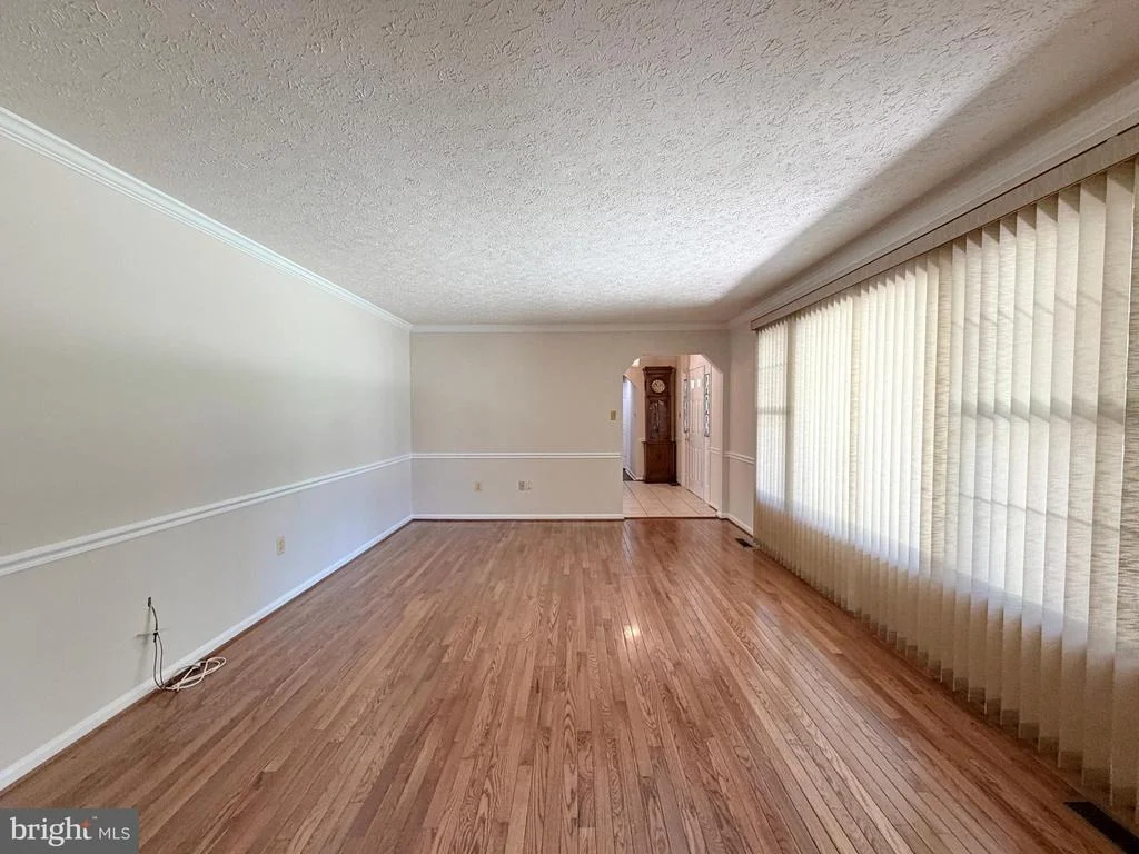 Photo of 6499 AURA DRIVE