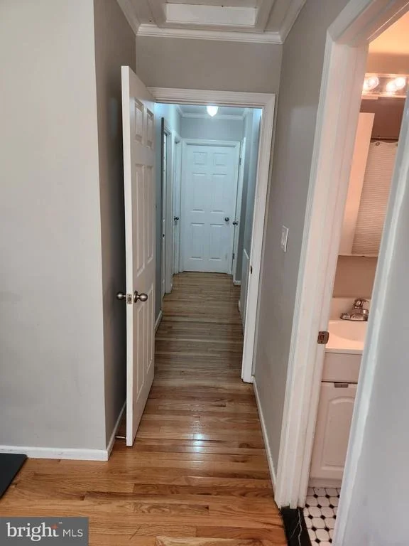Photo of 9621 PODIUM DRIVE