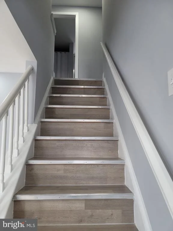 Photo of 135 N HARRISON ROAD N