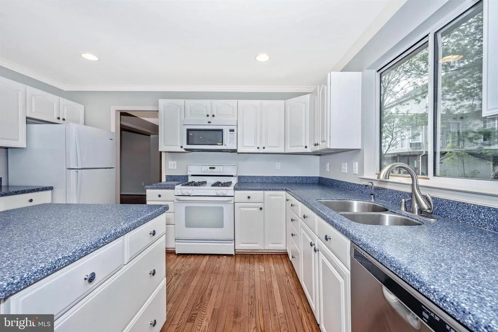 Photo of 21206 EMERALD DRIVE