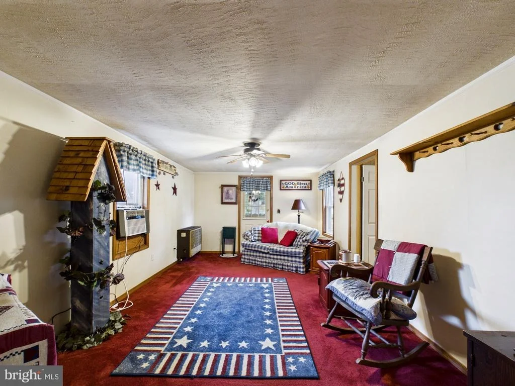 Photo of 18395 MCCOLLEYS CHAPEL ROAD