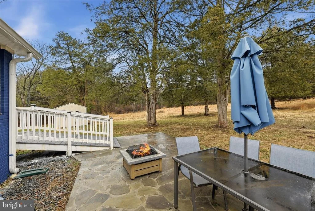 Photo of 2639 LOGMILL ROAD
