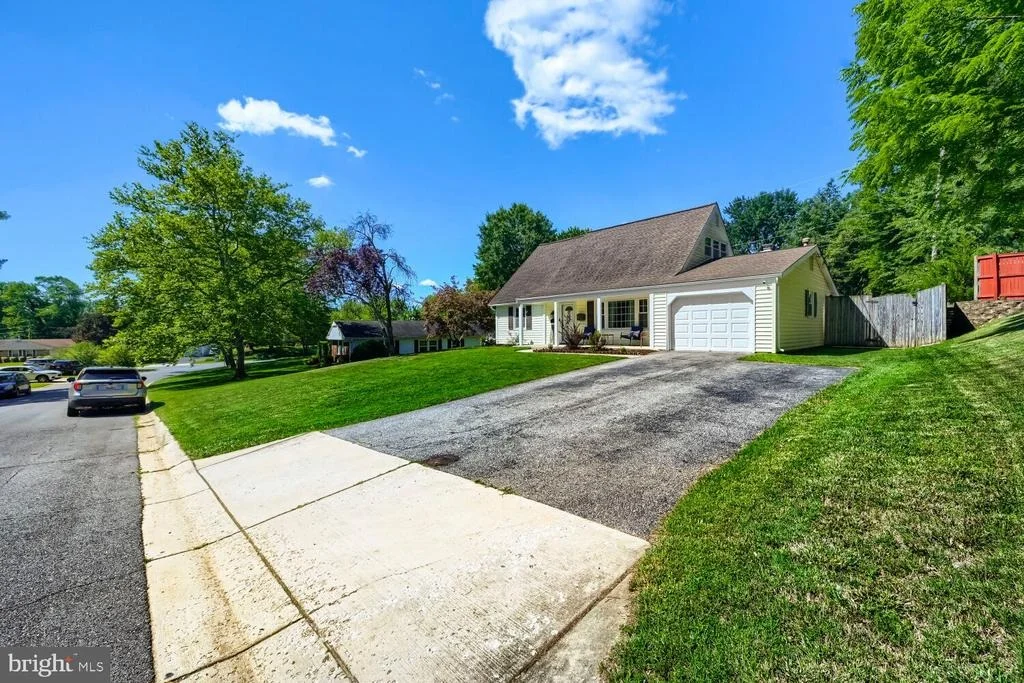 Photo of 13459 OVERBROOK LANE