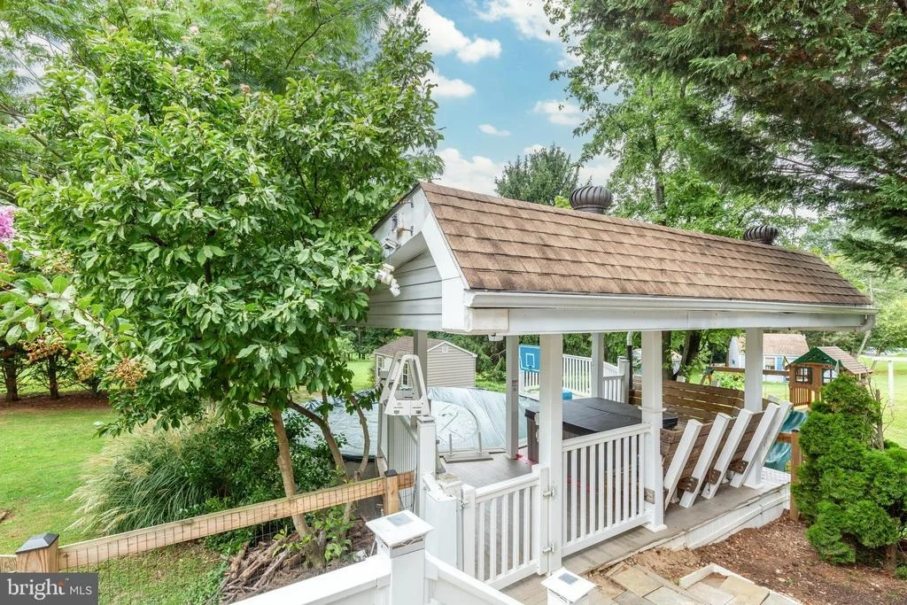 Photo of 416 FAIRVIEW DRIVE