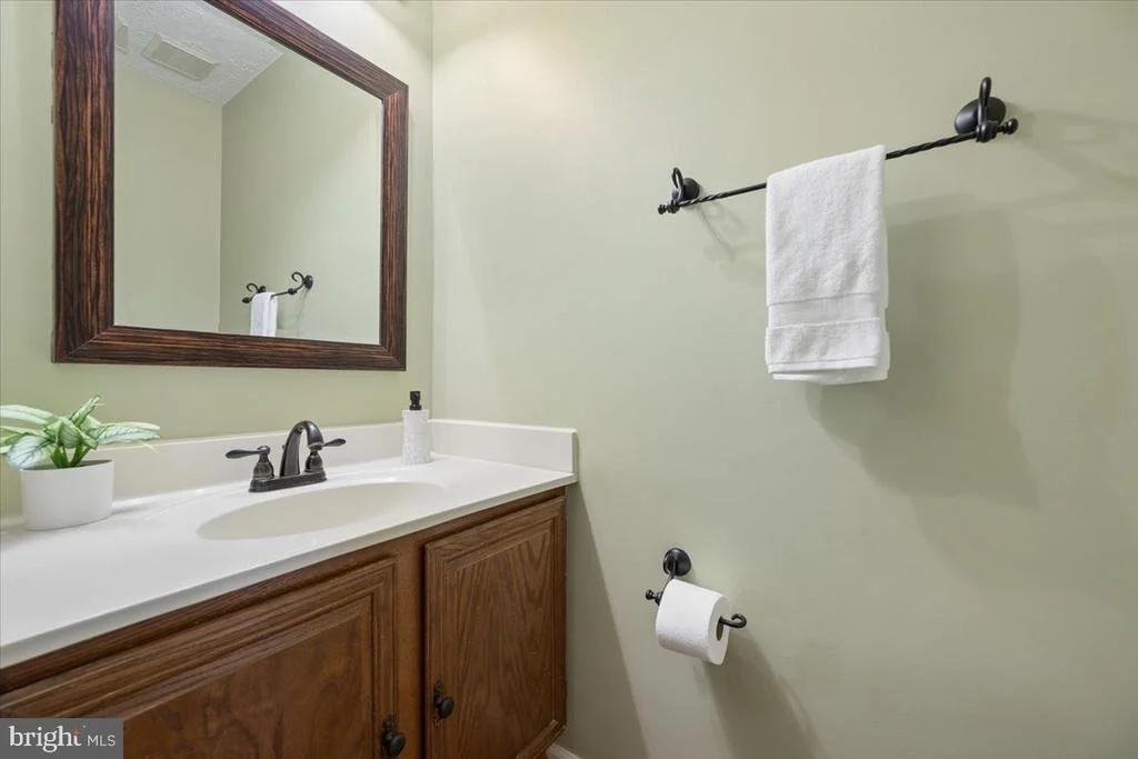 Photo of 6396 DEVONSHIRE LANE