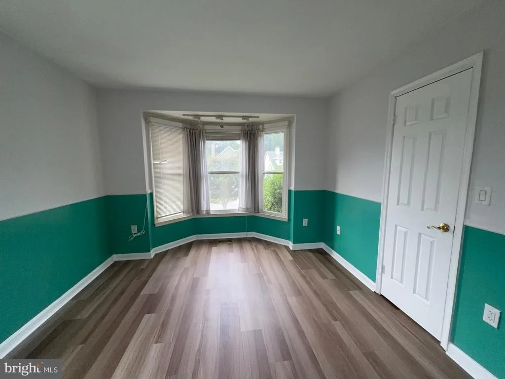 Photo of 9348 CREEKVIEW DRIVE