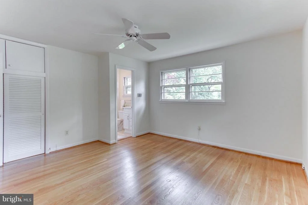 Photo of 7007 BRIGHT AVENUE