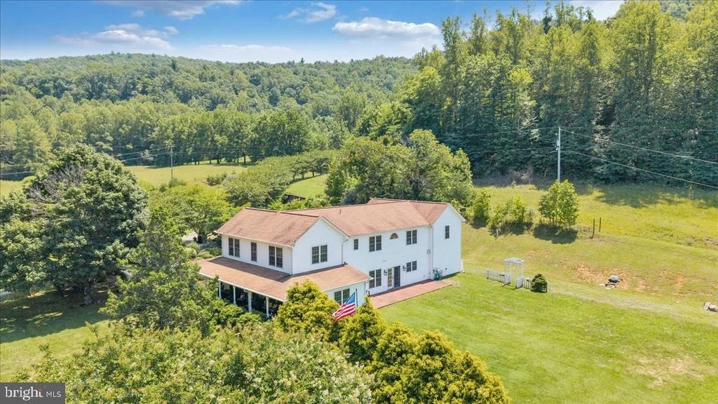 Photo of 2170 LONE IVY ROAD