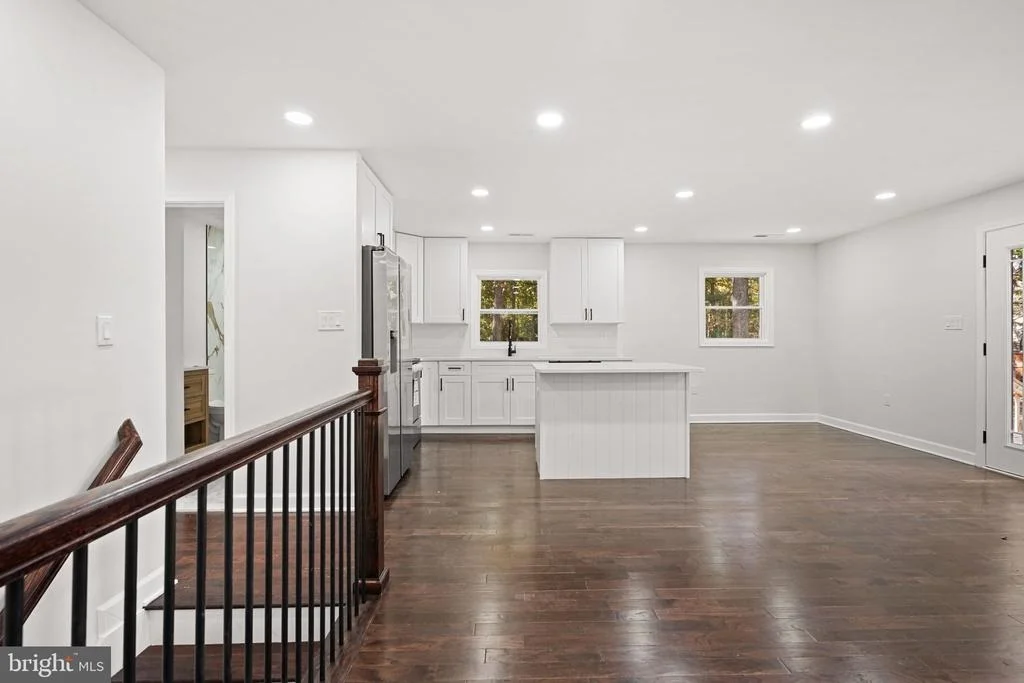 Photo of 9124 MEETZE ROAD