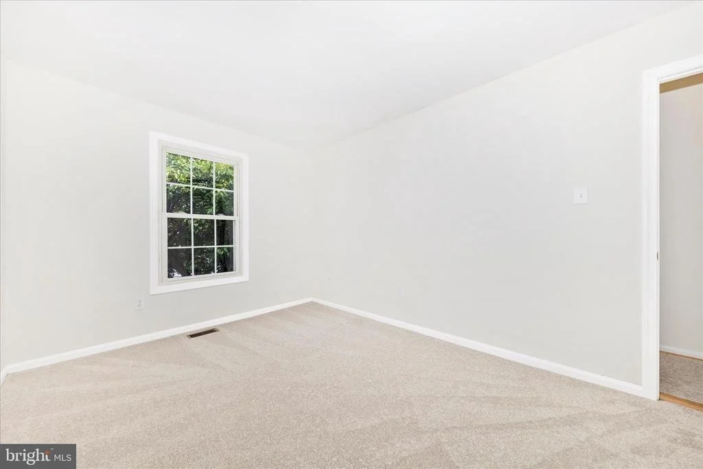 Photo of 176 STONEYBROOK COURT