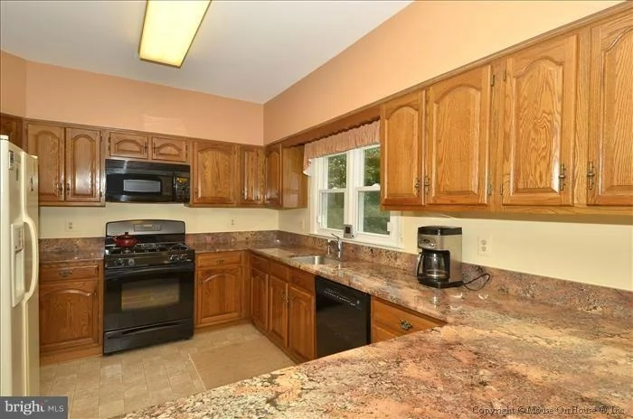 Photo of 608 SILVERSTONE COURT
