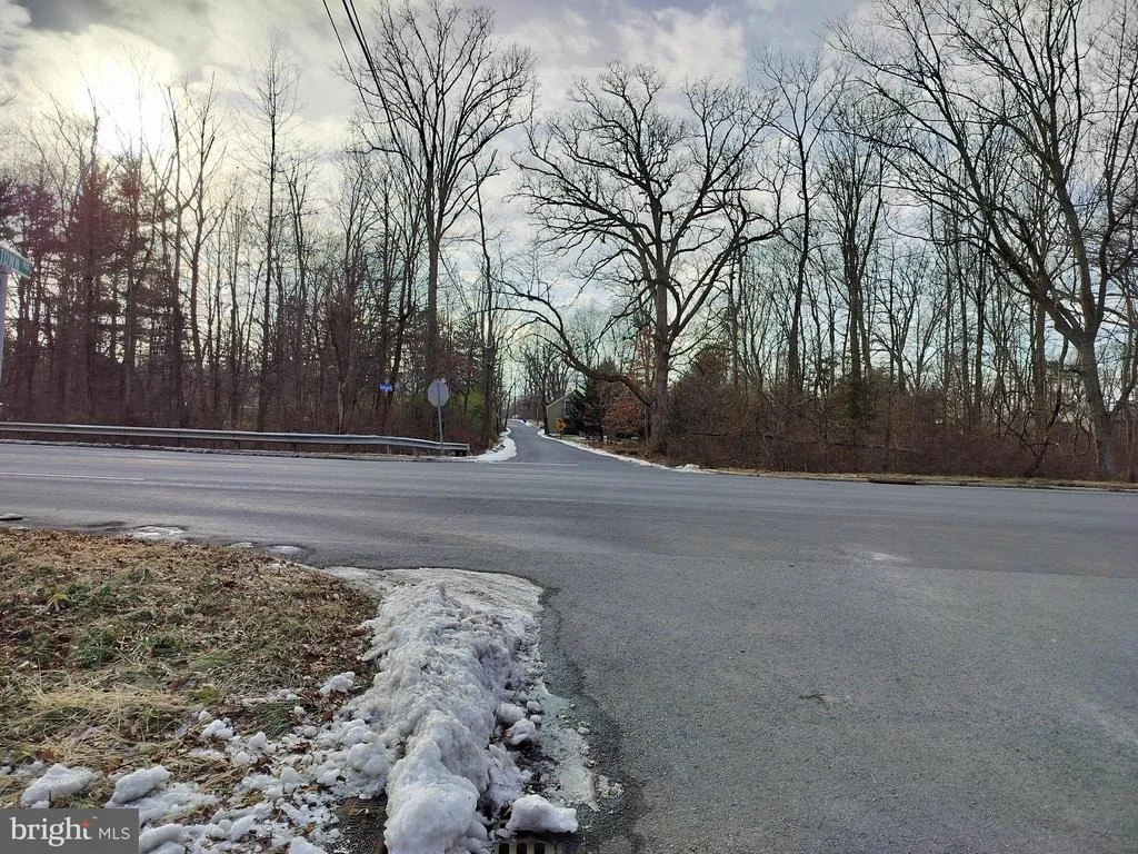 Photo of 147 ROCKTOWN ROAD
