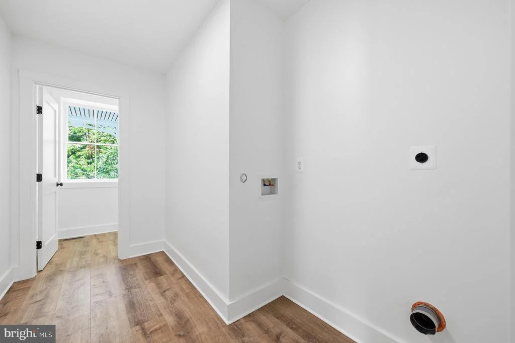 Photo of 11523 HANDBOARD ROAD