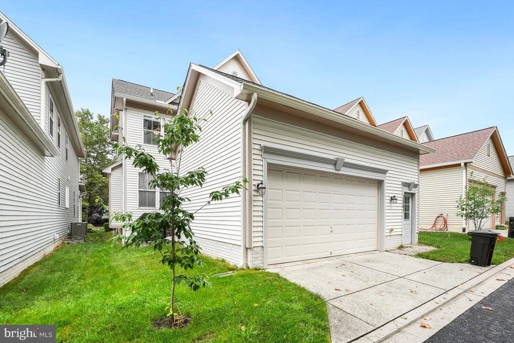 Photo of 3861 BRAVEHEART DRIVE