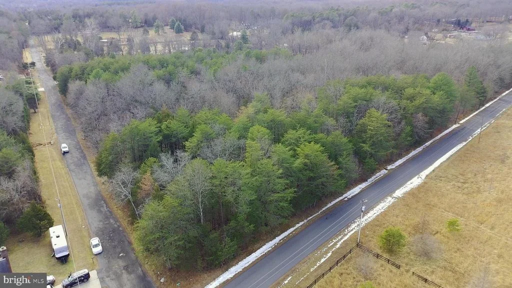 Photo of 16601 GAINES ROAD
