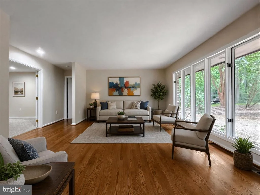 Photo of 8425 MAUSEN LANE