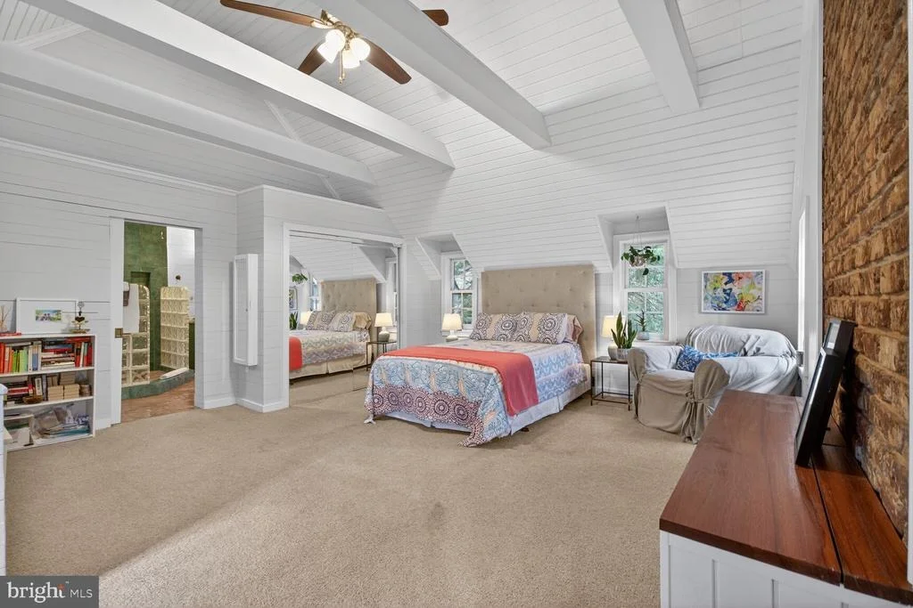 Photo of 17641 RAVEN ROCKS ROAD