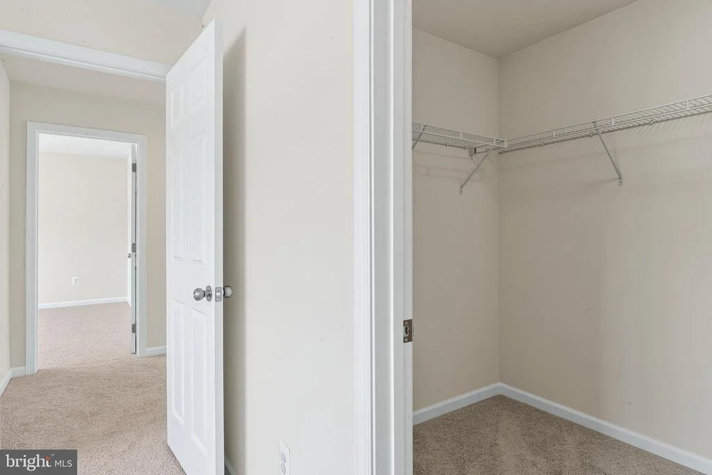 Photo of 2754 HILLFIELD DRIVE