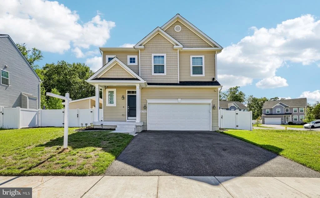 Photo of 8202 REECEWOOD DRIVE