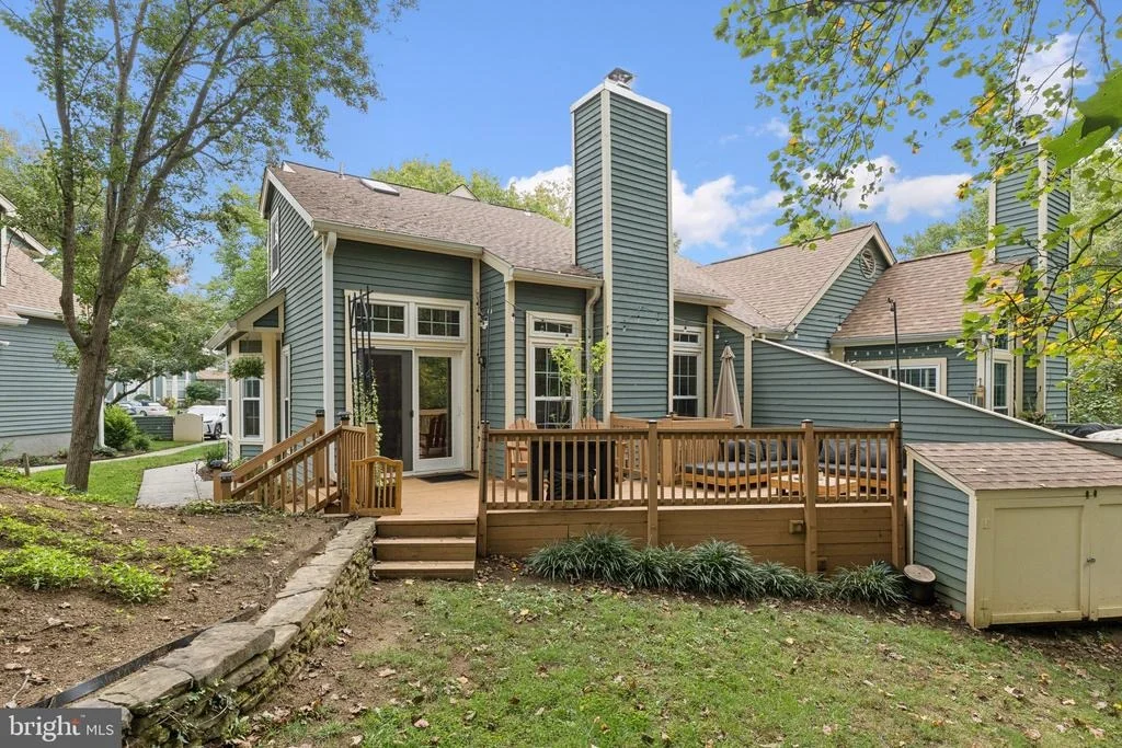 Photo of 944 YACHTSMAN WAY