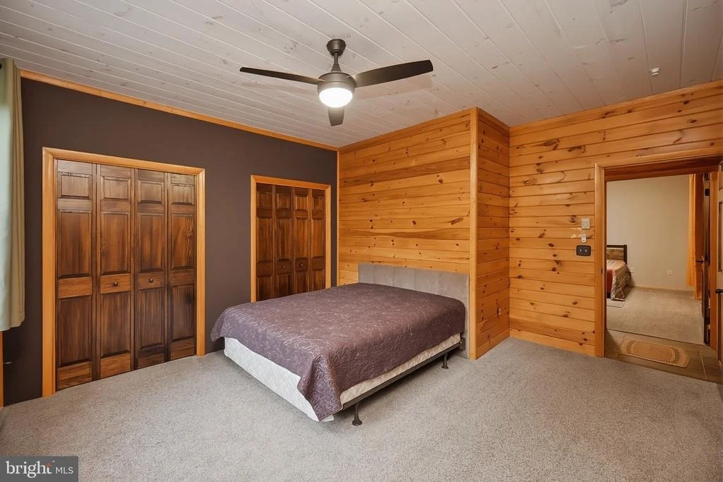 Photo of 253 GLEANINGS DRIVE
