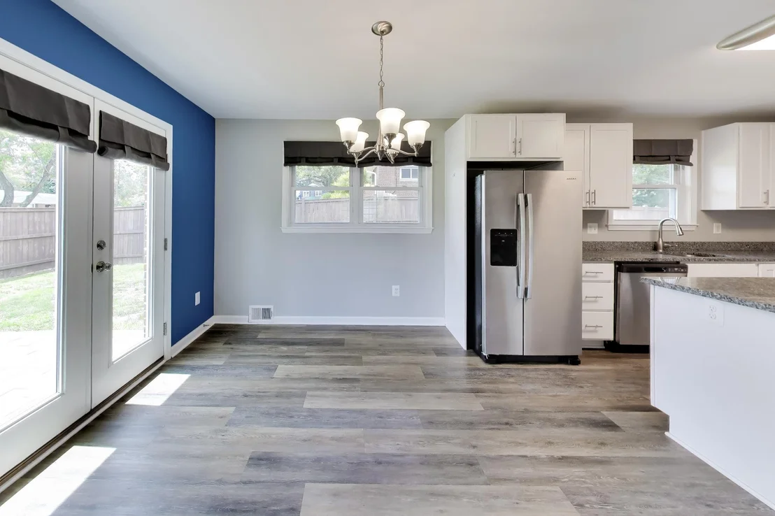 Photo of 5816 AMELIA STREET