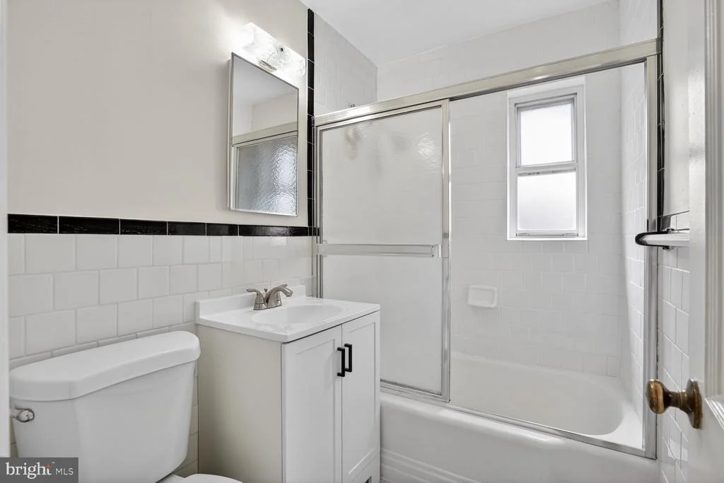 Photo of 3601 CREST DRIVE