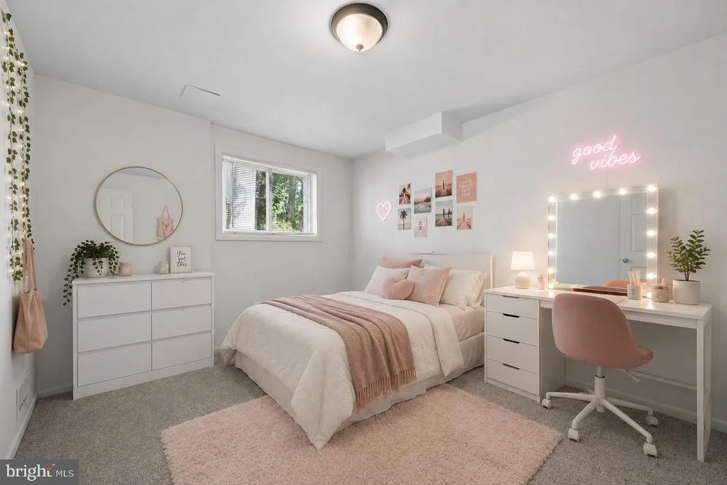 Photo of 11302 KENTON PLACE