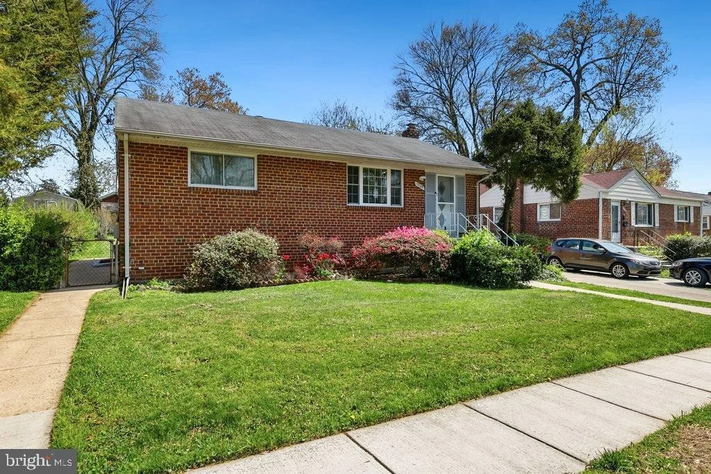 Photo of 11109 BUCKNELL DRIVE