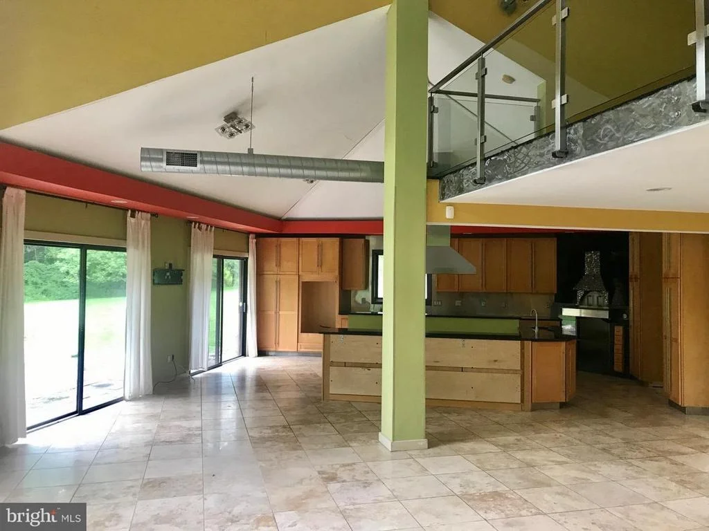 Photo of 11208 GEORGETOWN PIKE