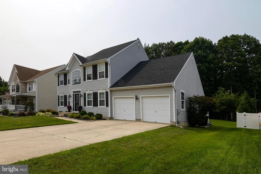 Photo of 13 WYE MILL DRIVE