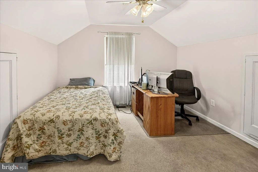 Photo of 3847 HOLLY DRIVE