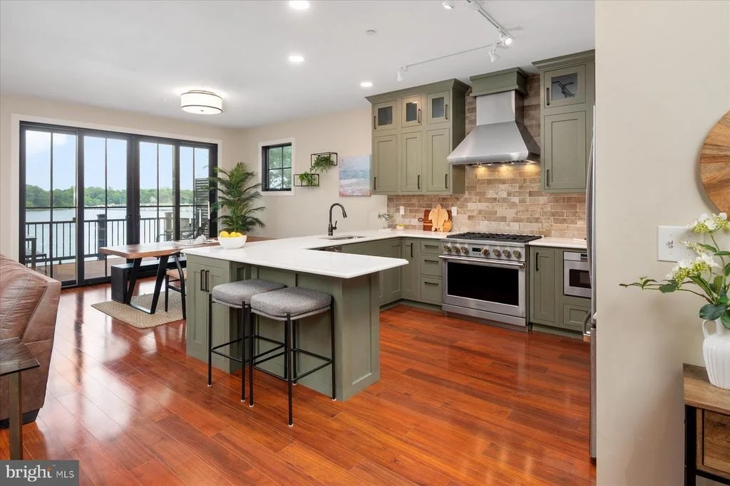 Photo of 20 SHORE WALK ROAD