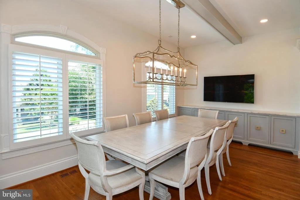 Photo of 7808 SOUTHDOWN ROAD