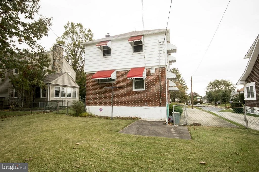 Photo of 630 WARWICK ROAD
