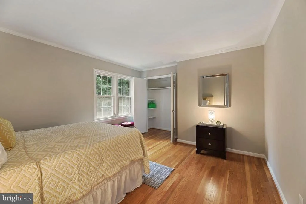 Photo of 7700 FALSTAFF ROAD