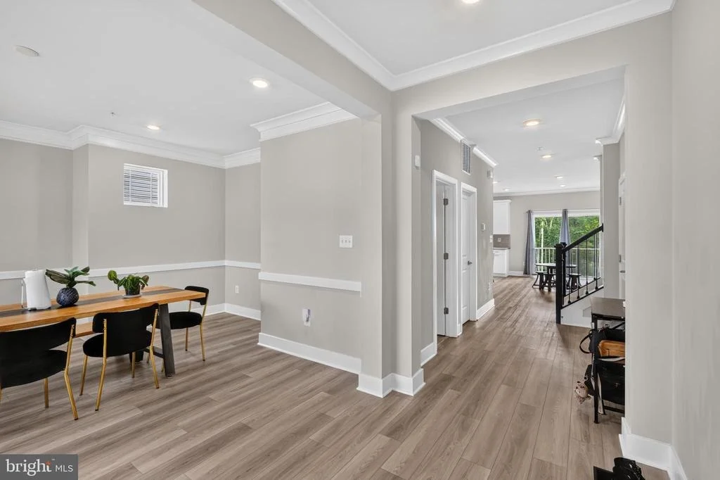 Photo of 4294 SHAKESPEARE CIRCLE