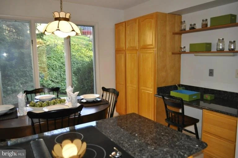 Photo of 1408 COLLEEN LANE