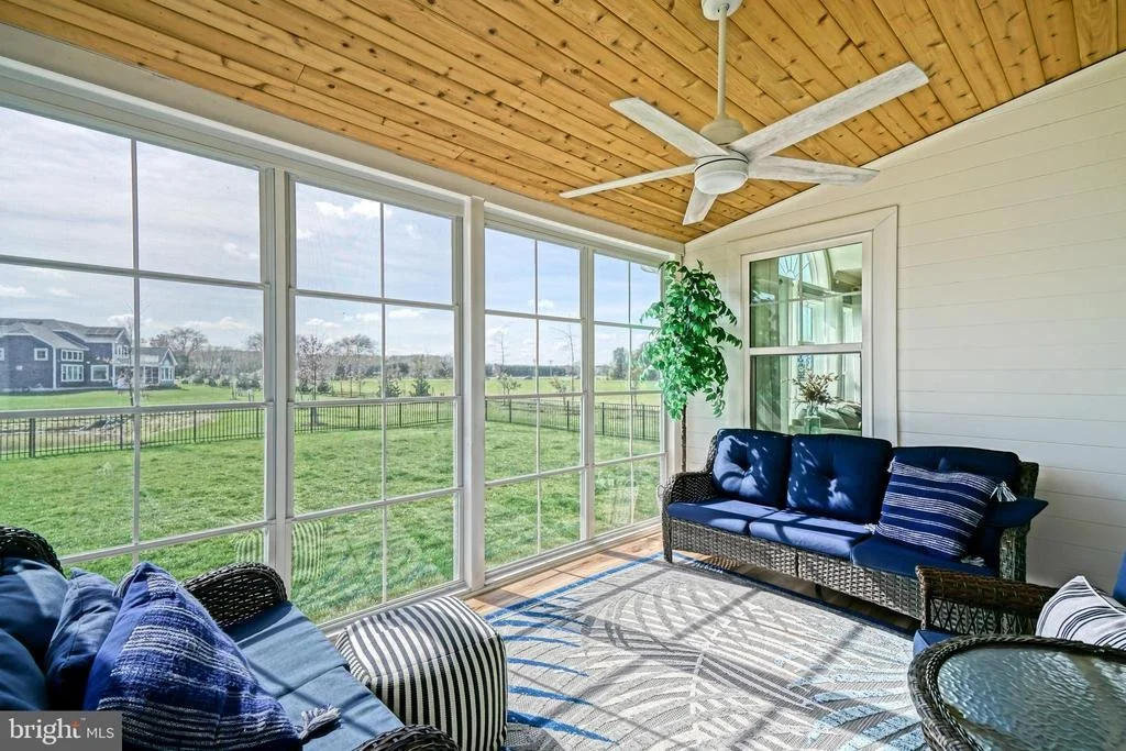 Photo of 33285 MAGGIE LANE