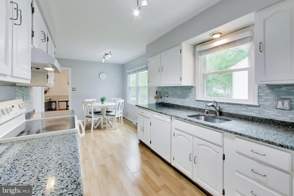 Photo of 5125 KING DAVID BOULEVARD