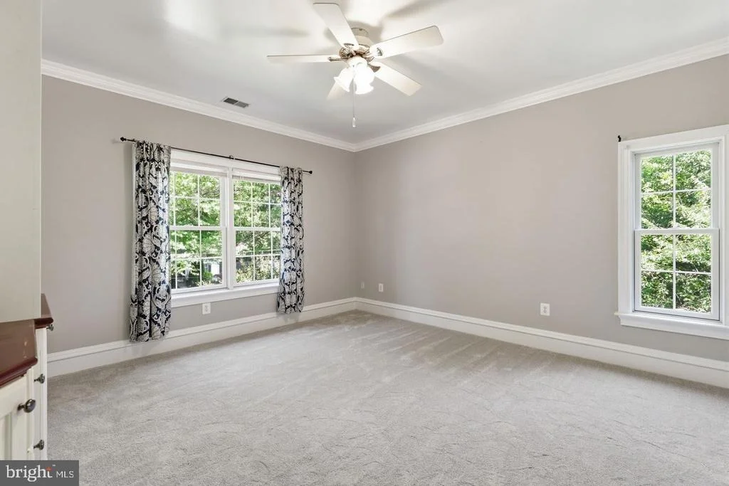 Photo of 8813 OAK LEAF DRIVE
