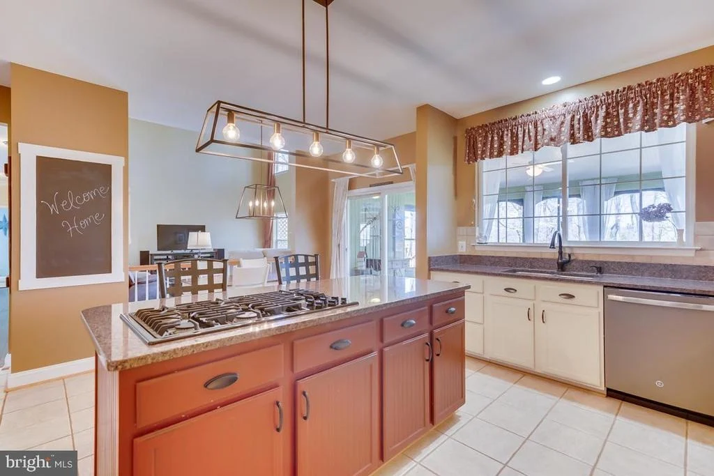 Photo of 17221 PICKWICK DRIVE