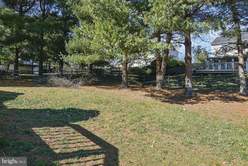 Photo of 813 POINTER RIDGE DRIVE