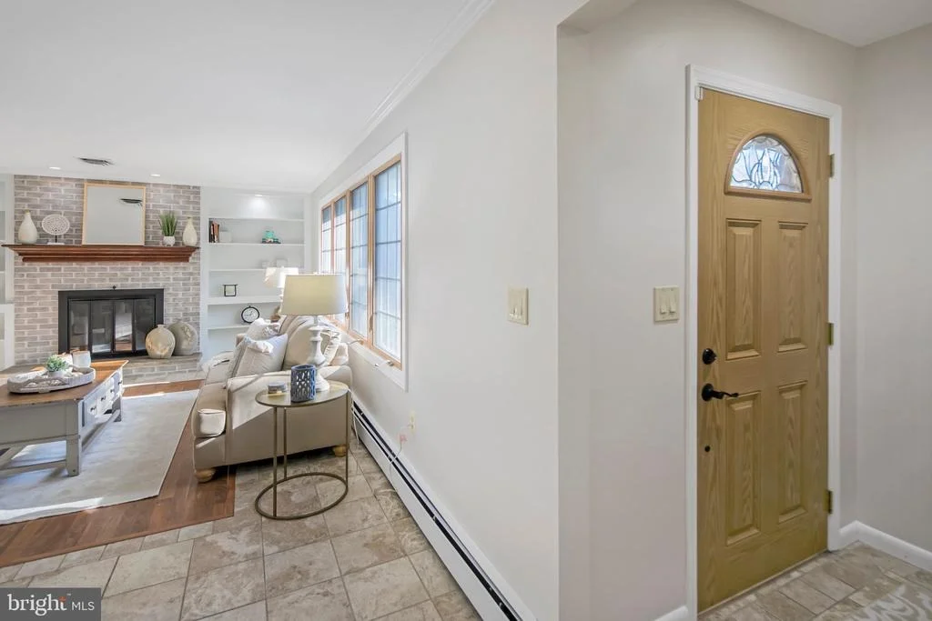 Photo of 5 PETERS LANE