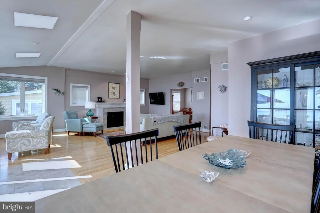 Photo of 8171 BAYSIDE DRIVE
