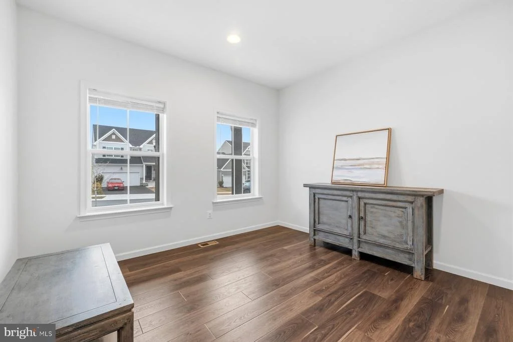 Photo of 2758 HILLFIELD DRIVE