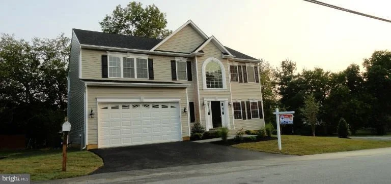 Photo of 9263 CARTERSVILLE ROAD